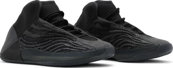 Yeezy Quantum 'Onyx' - HypeFly India View 2