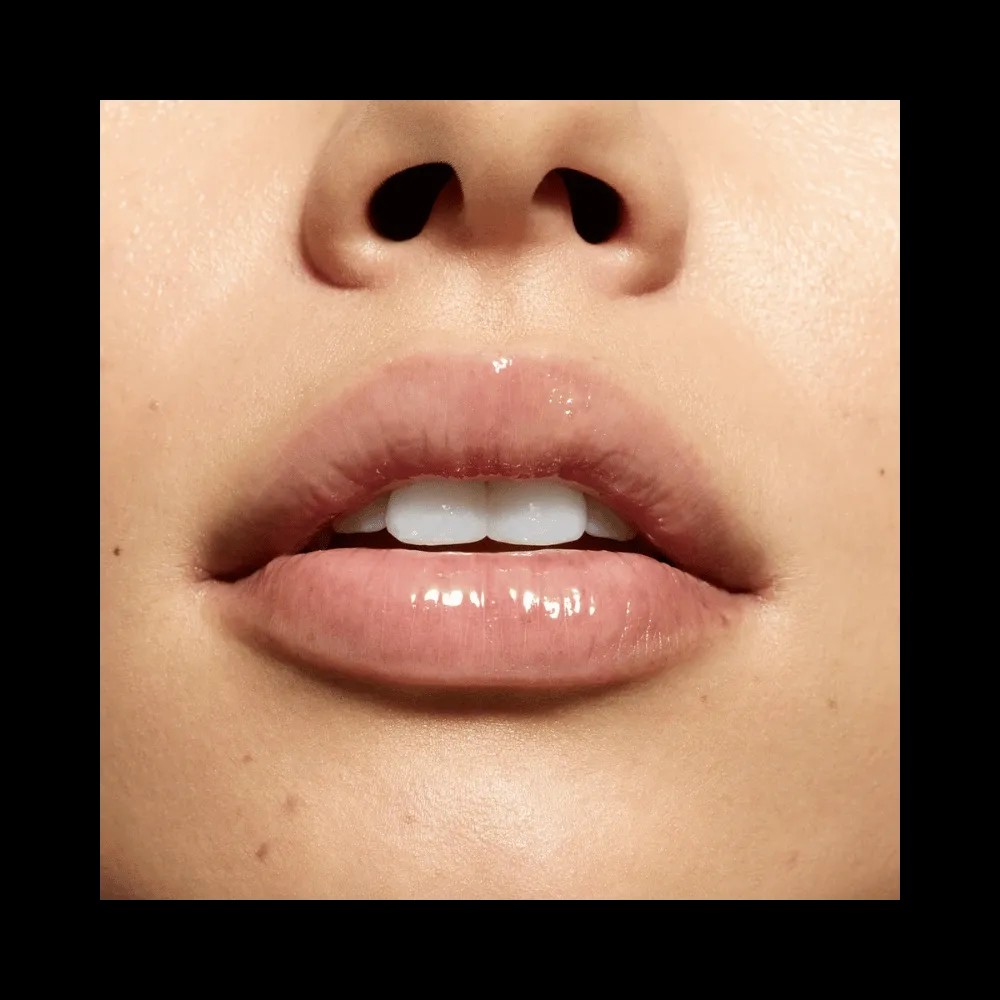 Kylie Cosmetics Skin Lip Butter Vanilla Caramel - HypeFly India View 4