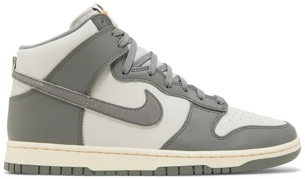 Nike Dunk High SE 'Light Bone' - HypeFly India View 1