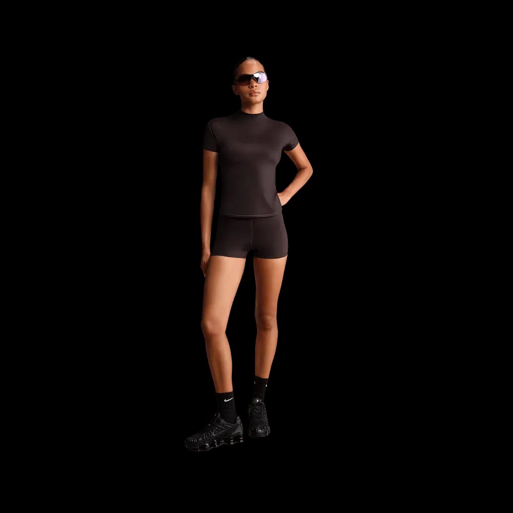 Nike X Skims Shine Women's Mock-Neck Short-Sleeve Top Phoenix - HypeFly India View 3