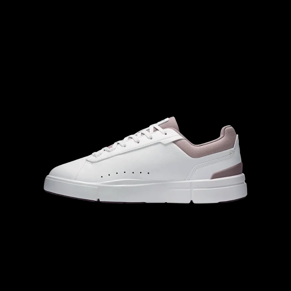 On Running The Roger Advantage White Heron - HypeFly India View 2
