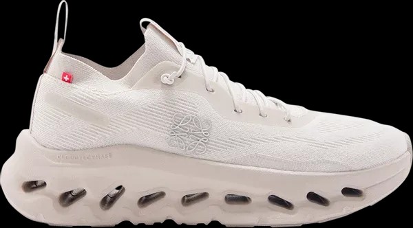 On Running Loewe x Cloudtilt 'Sand' - HypeFly India View 1