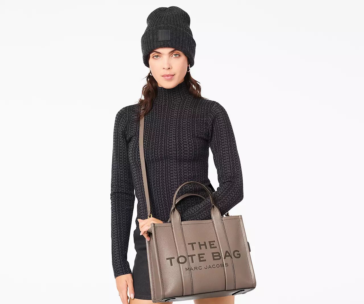 Marc Jacobs The Leather Medium Tote Bag 'Cement' - HypeFly India View 3