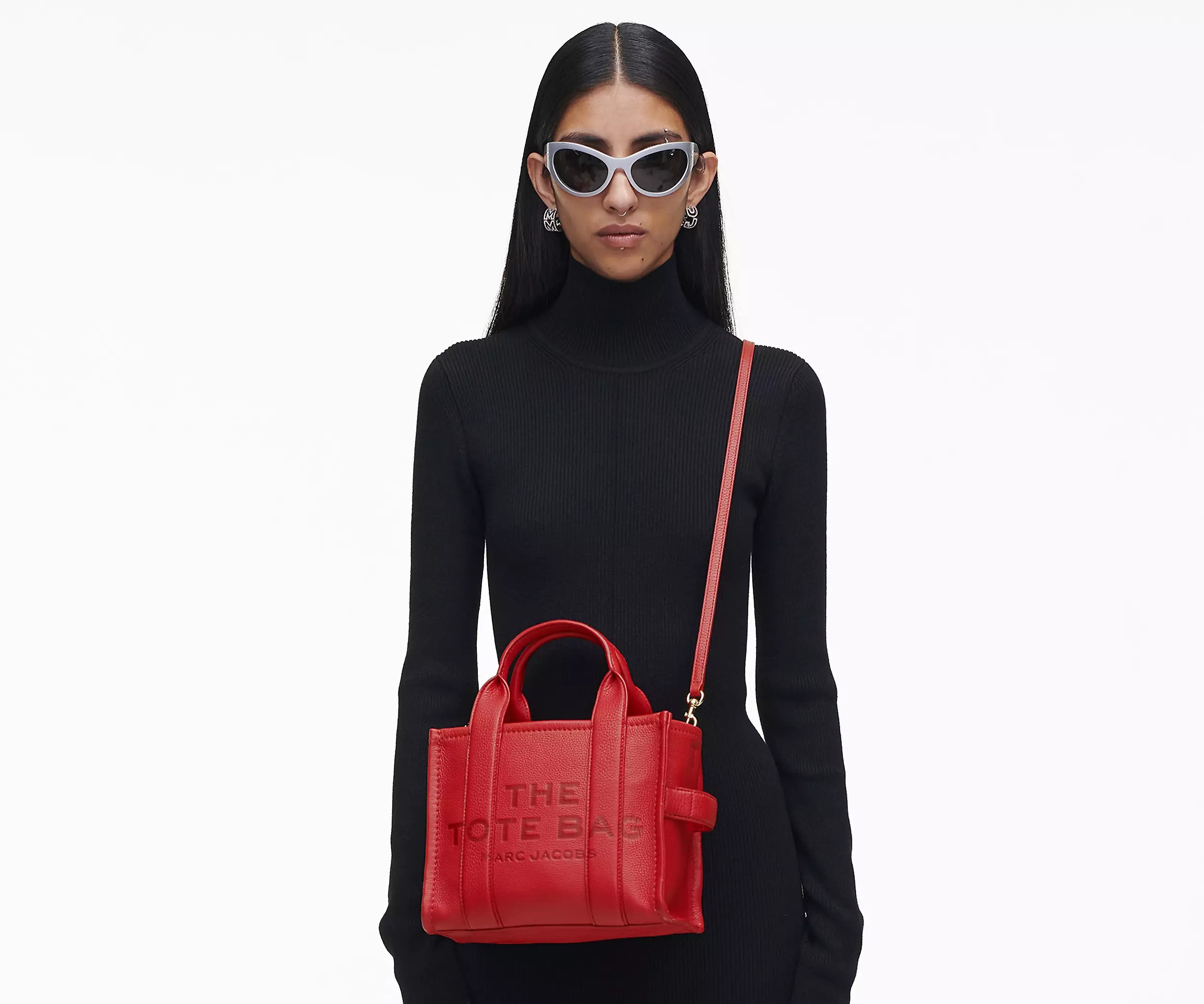 Marc Jacobs The Leather Small Tote Bag 'True Red' - HypeFly India View 5