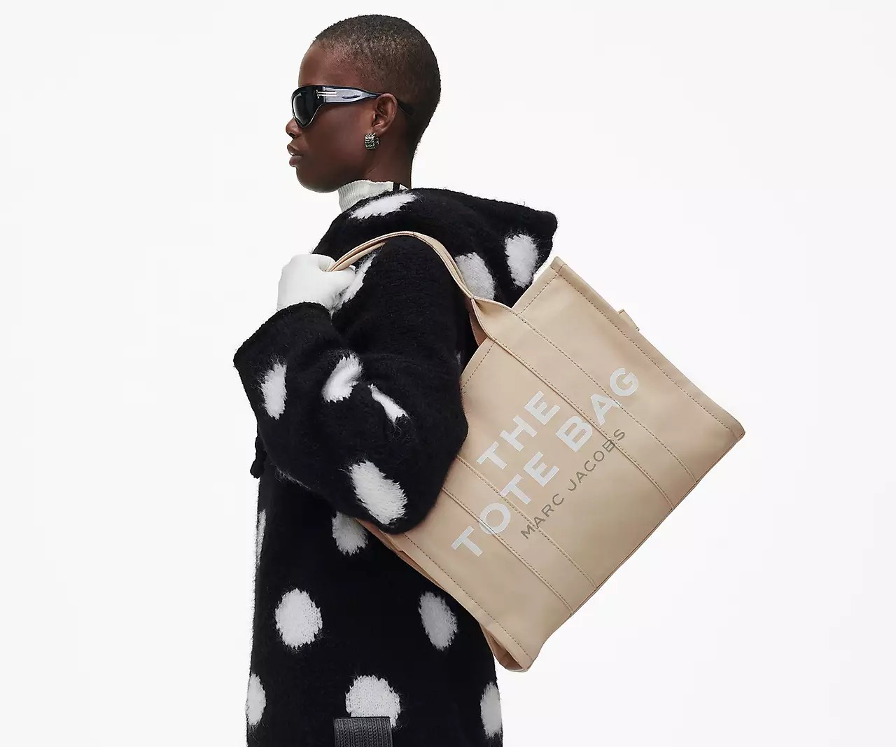 Marc Jacobs The Canvas Large Tote Bag 'Beige' - HypeFly India View 4