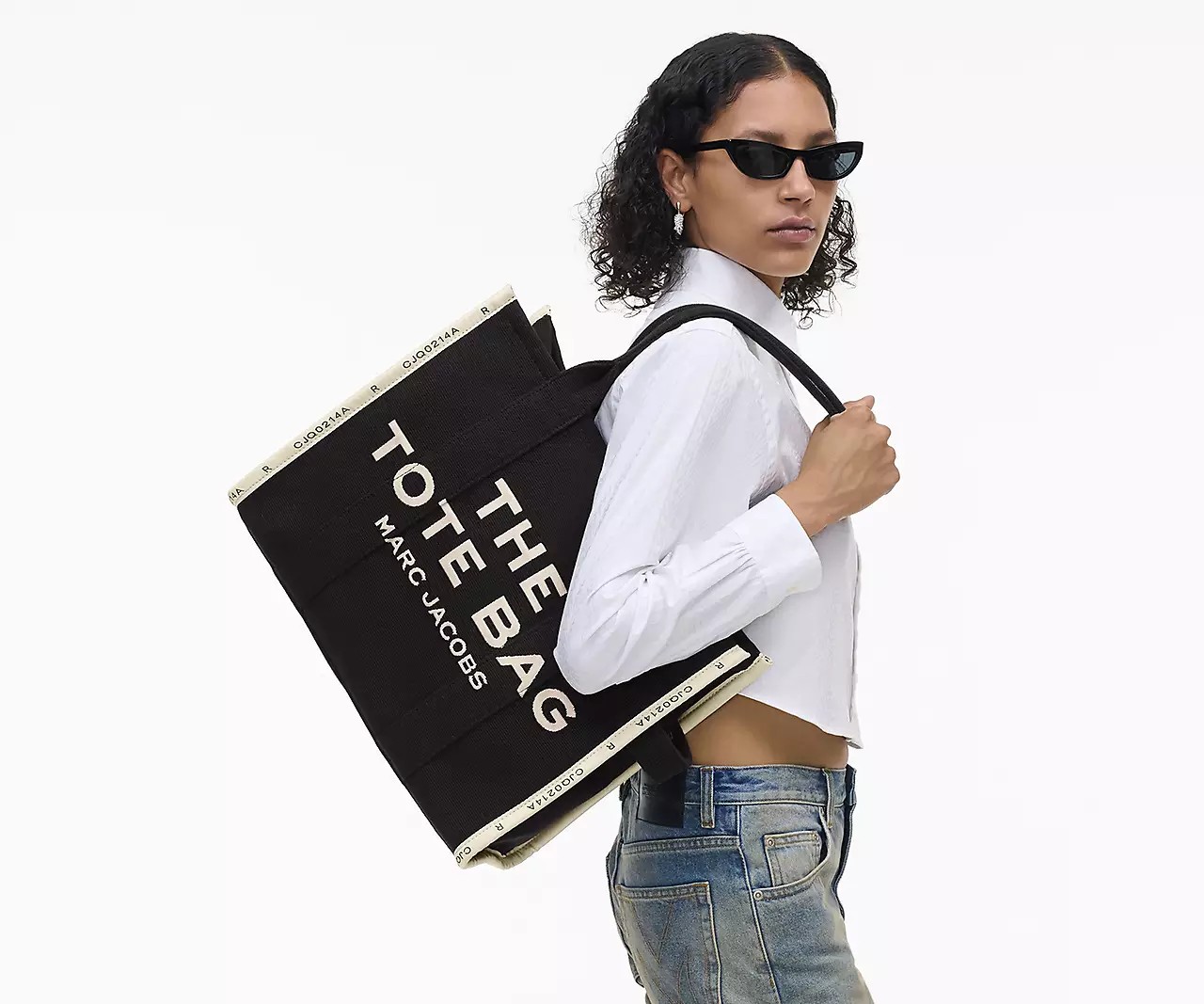 Marc Jacobs The Jacquard Large Tote Bag 'Black' - HypeFly India View 4