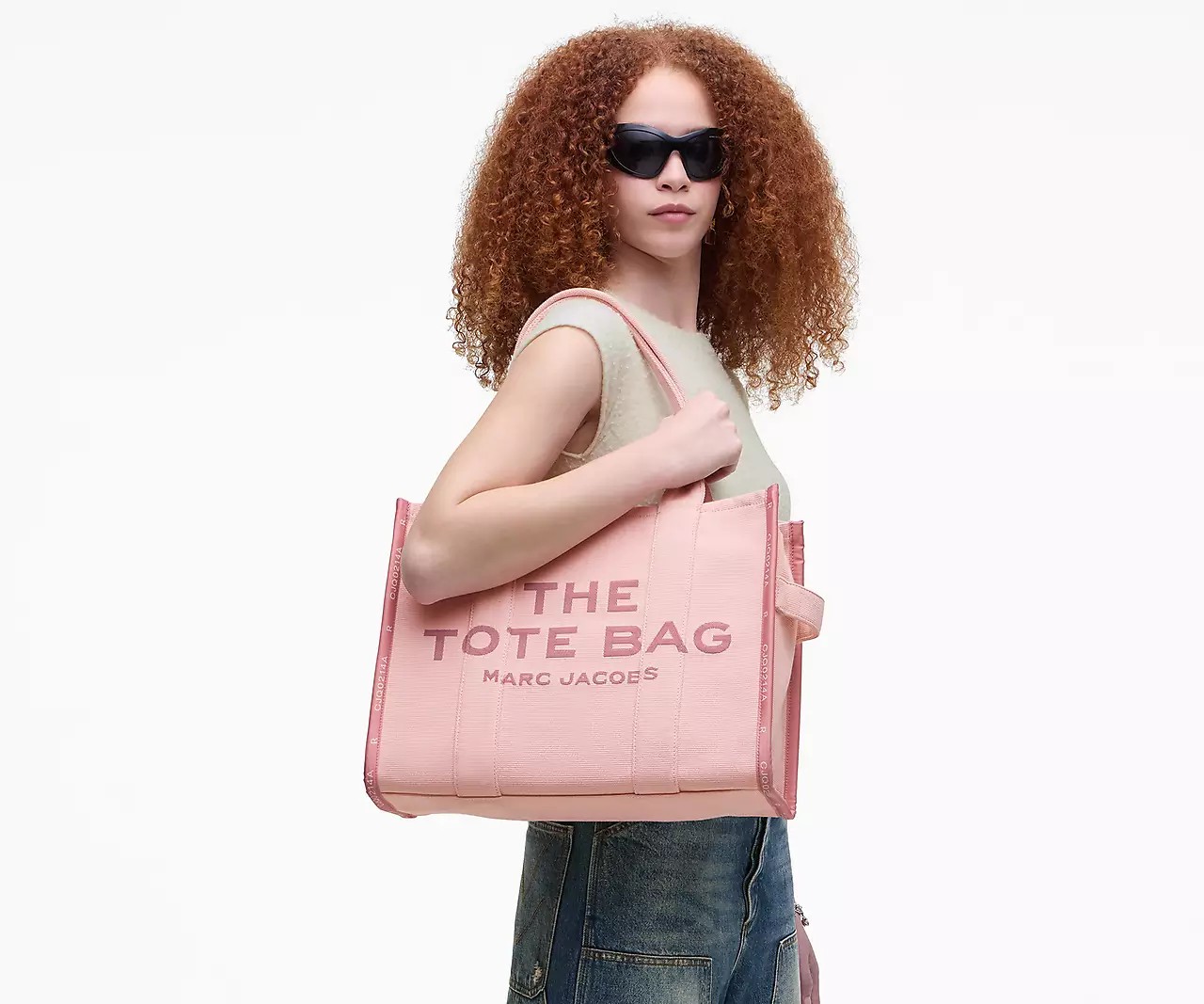 Marc Jacobs The Jacquard Large Tote Bag 'Rose' - HypeFly India View 4