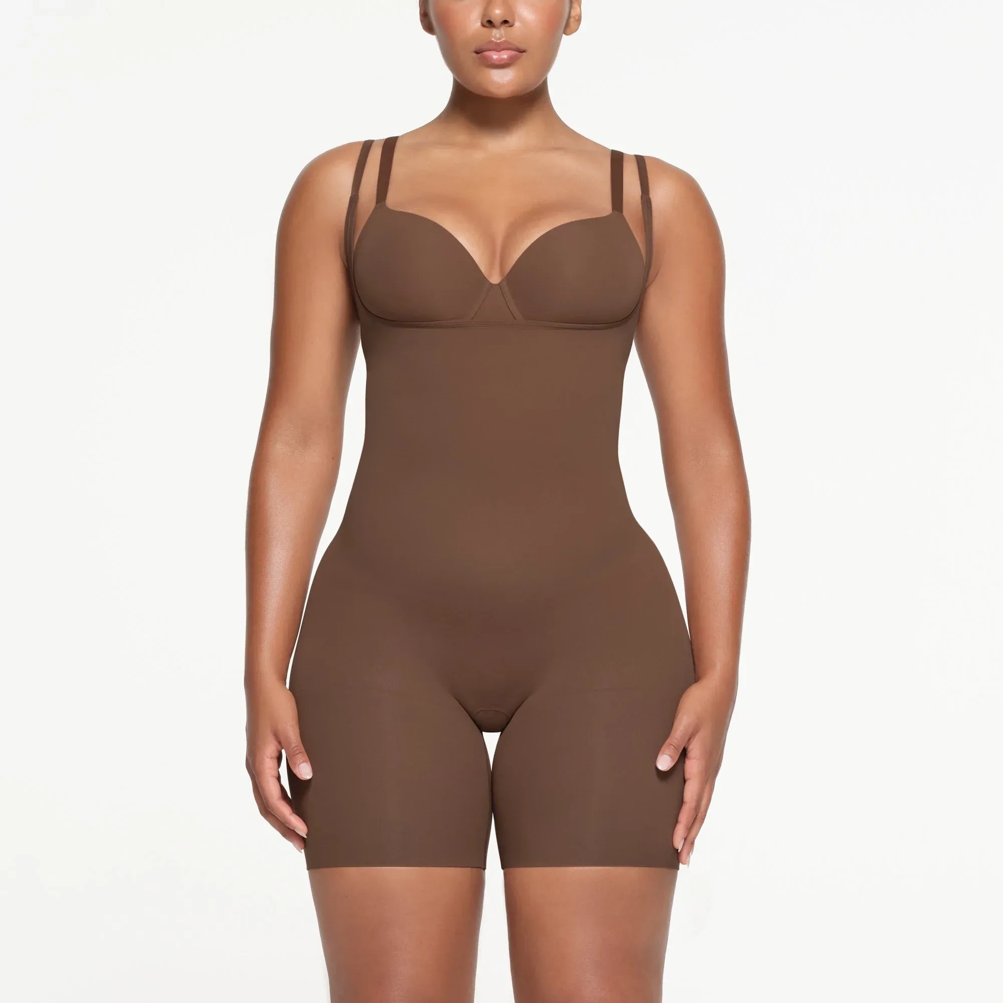 Skims Seamless Sculpt Open Bust Bodysuit Jasper - HypeFly India View 3