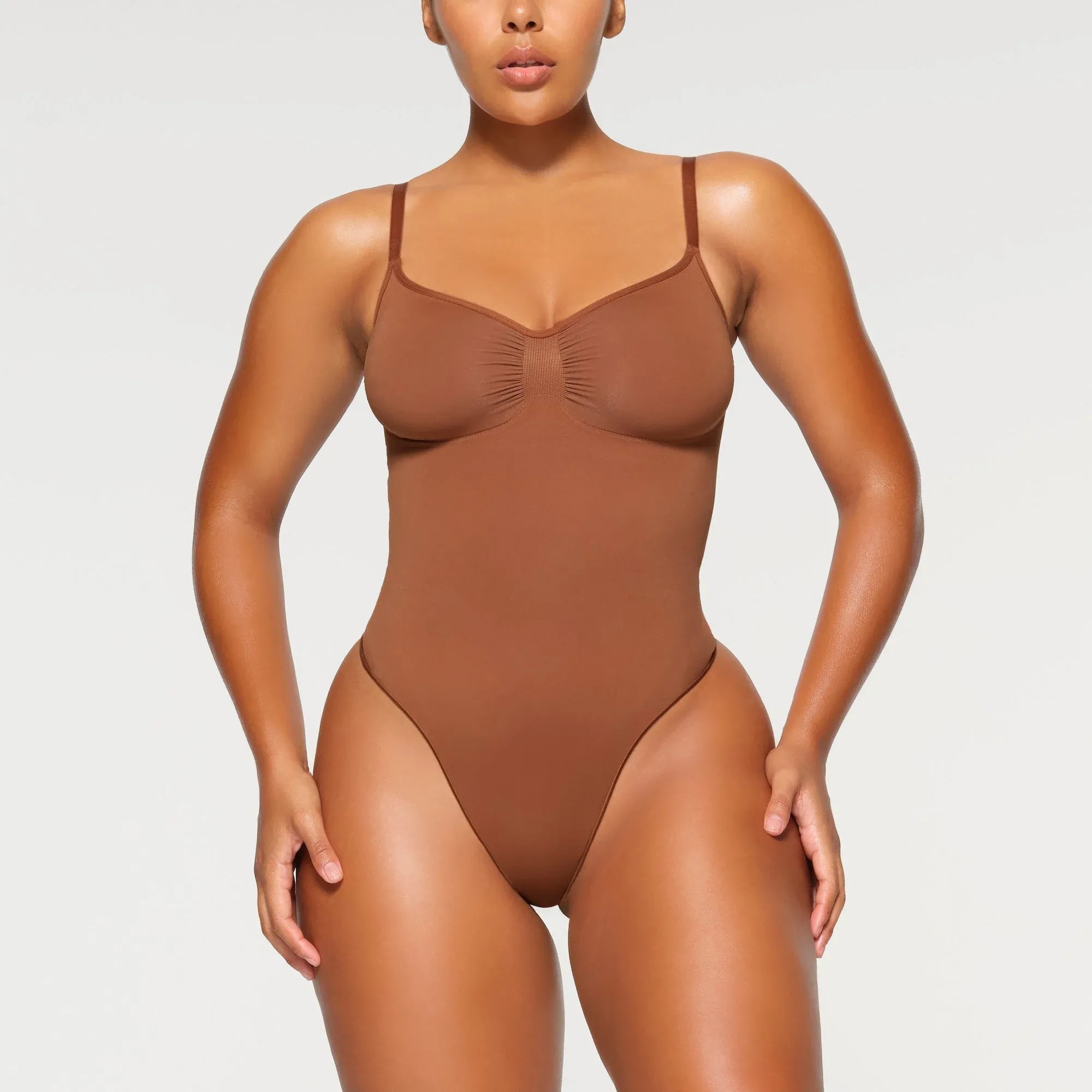 Skims Seamless Sculpt Thong Bodysuit Bronze - HypeFly India View 3