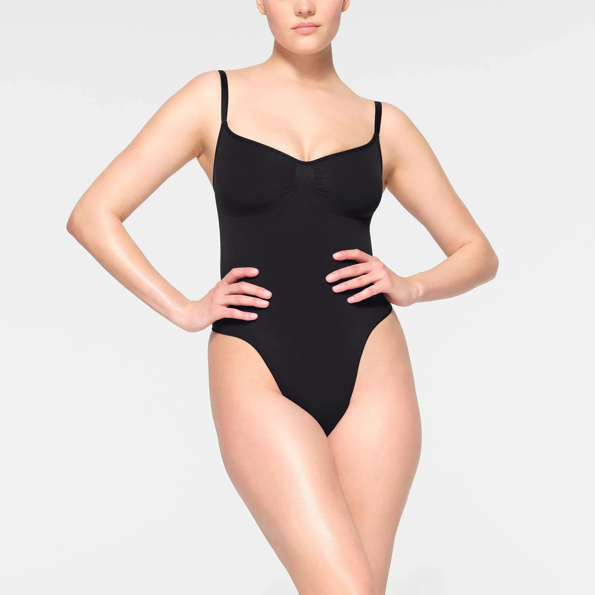 Skims Seamless Sculpt Thong Bodysuit Onyx - HypeFly India View 2