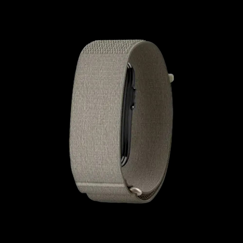 Garmin CIRQA Smart Band French Gray - HypeFly India View 3