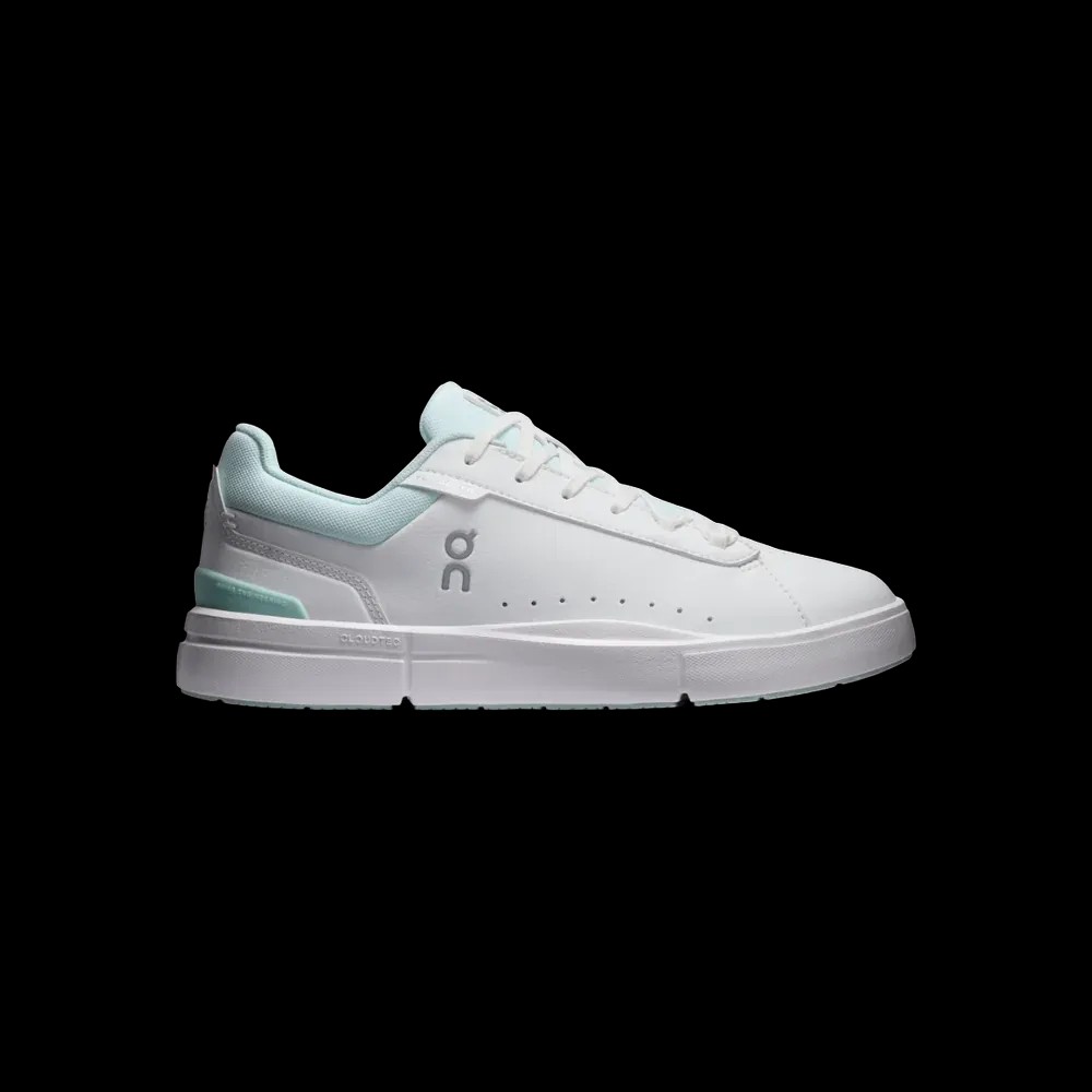 On Running The Roger Advantage White Flurry - HypeFly India View 1