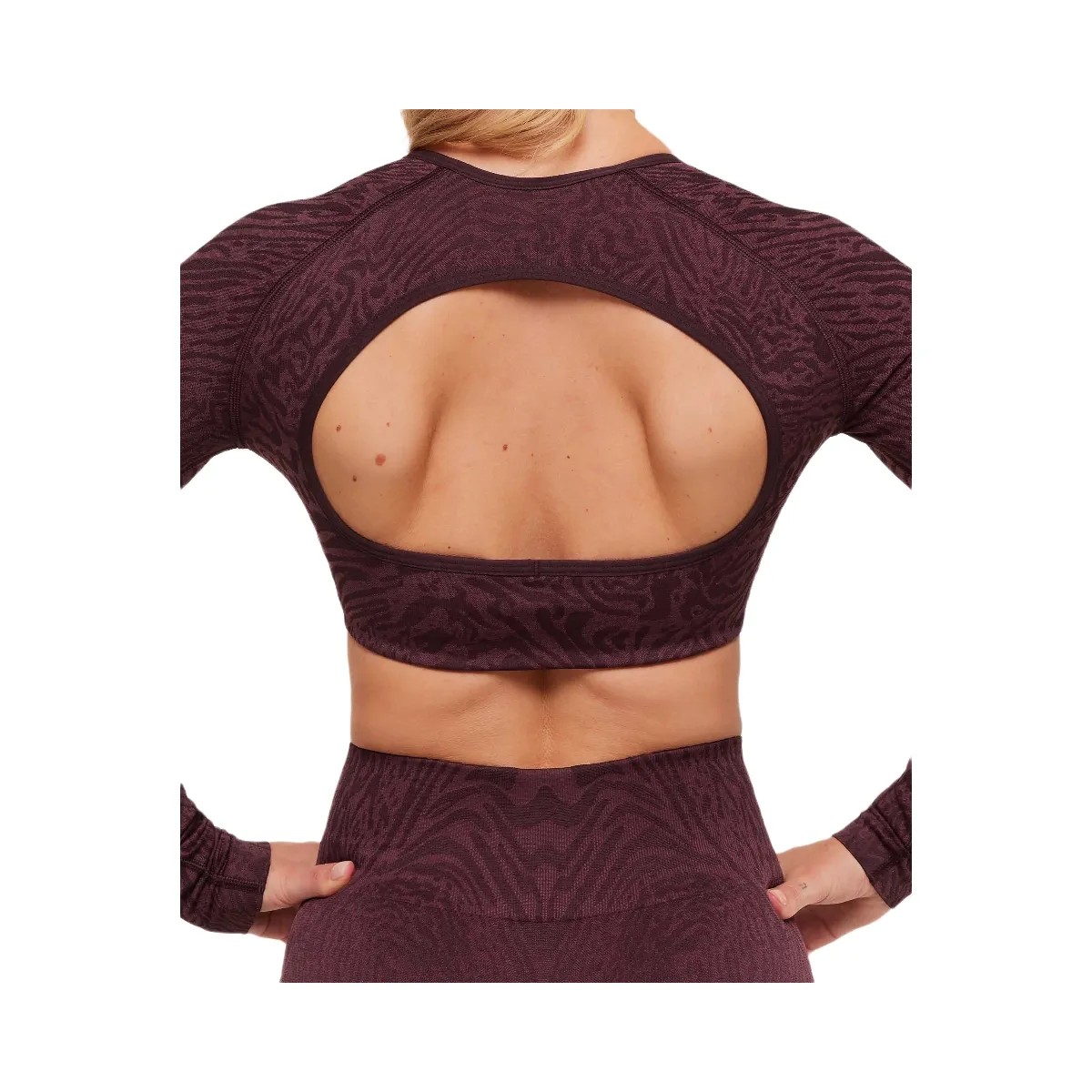 Gymshark Adapt Animal Long Sleeve Crop Top - Cherry Purple/Reset Pink - HypeFly India View 5