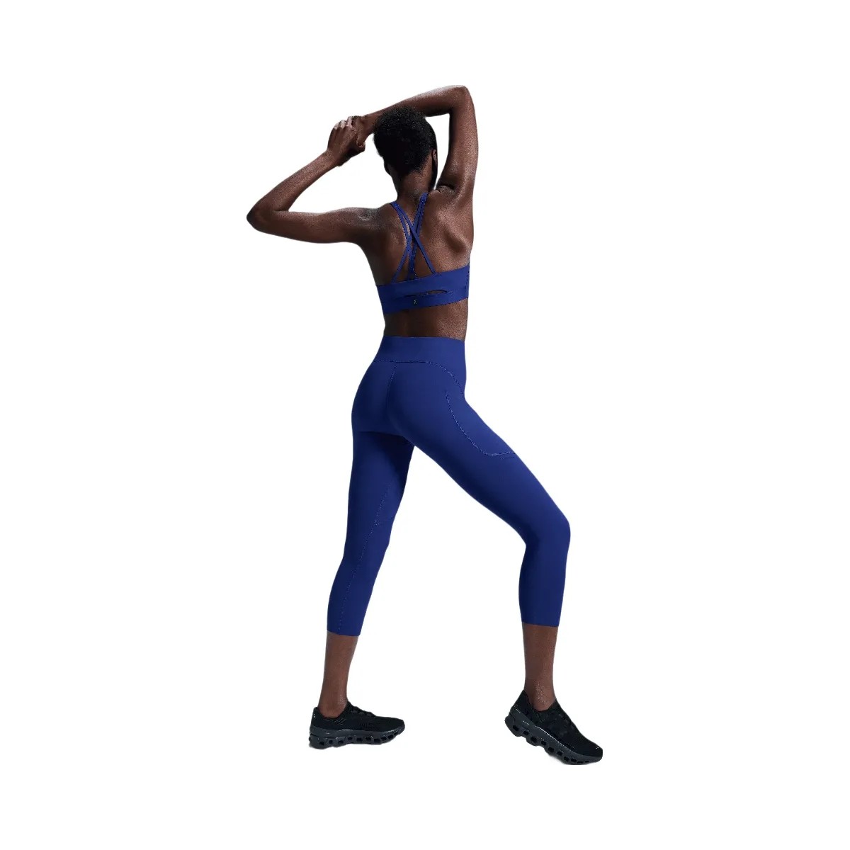 On Movement 3/4 Tights Indigo - HypeFly India View 4