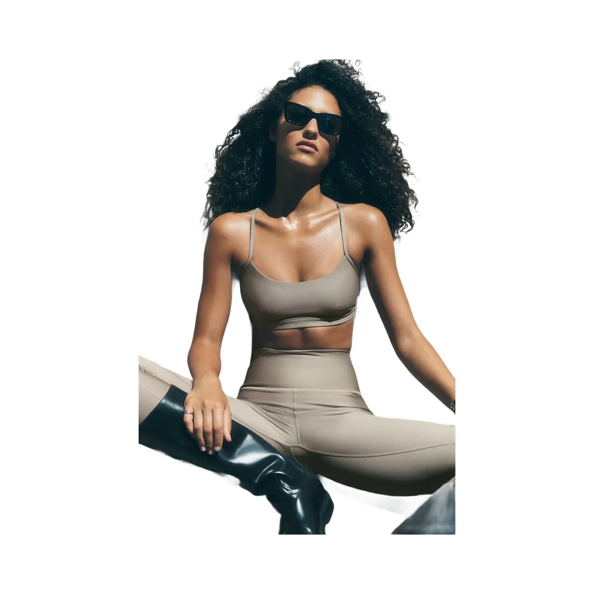Alo Women's Airlift Intrigue Bra - Light Cocoa - HypeFly India View 5