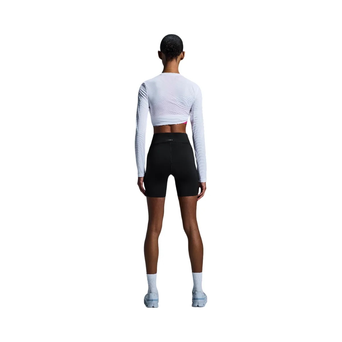 On Train Tights 1/2 Black - HypeFly India View 4