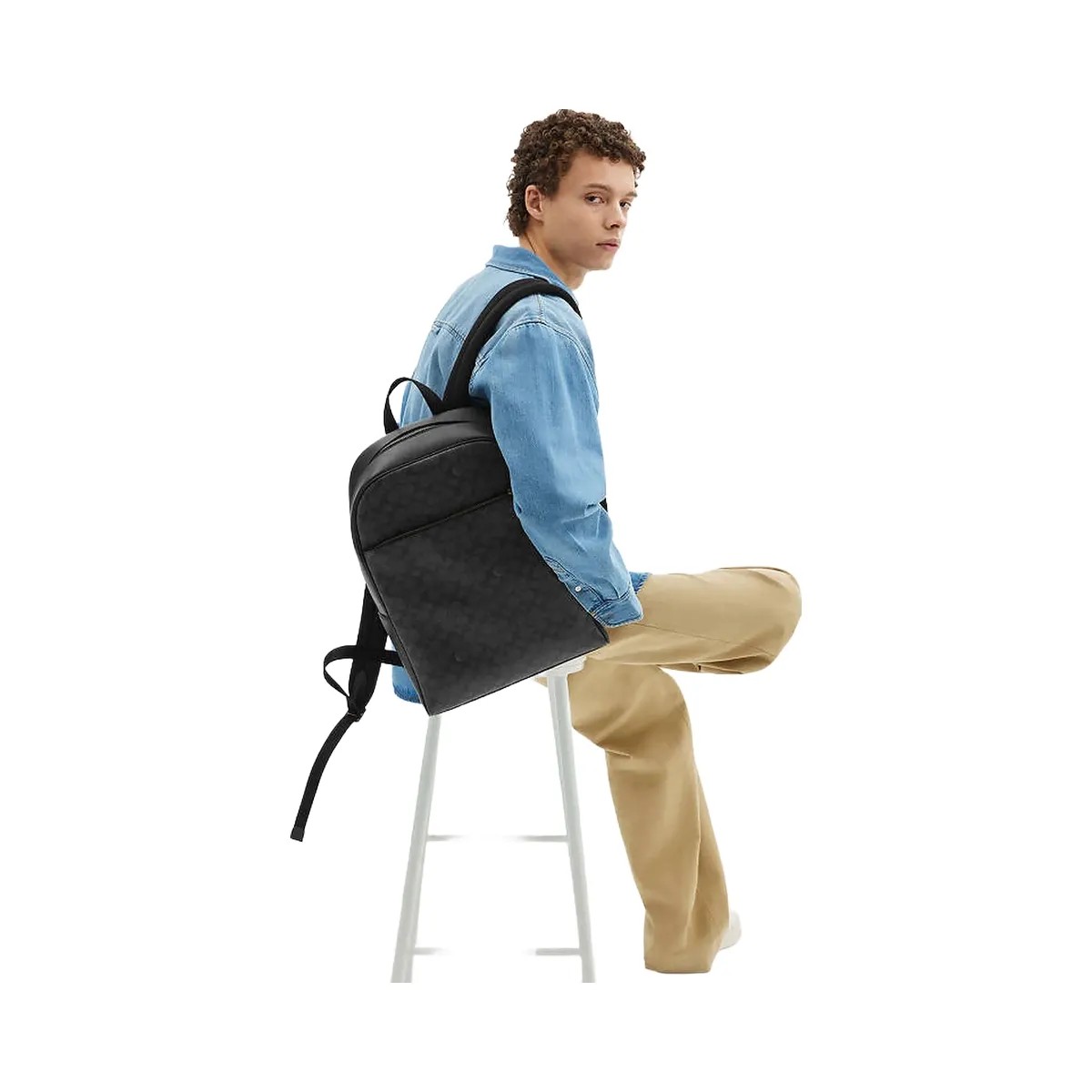 Coach Owen Backpack In Signature Canvas Signature Canvas-Gunmetal-Charcoal-Black - HypeFly India View 2