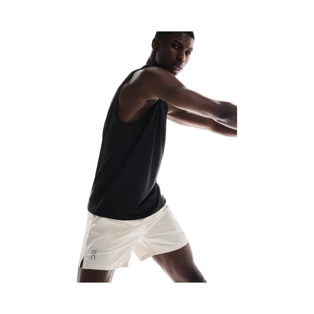 On 5" Core Shorts Sand - HypeFly India View 6