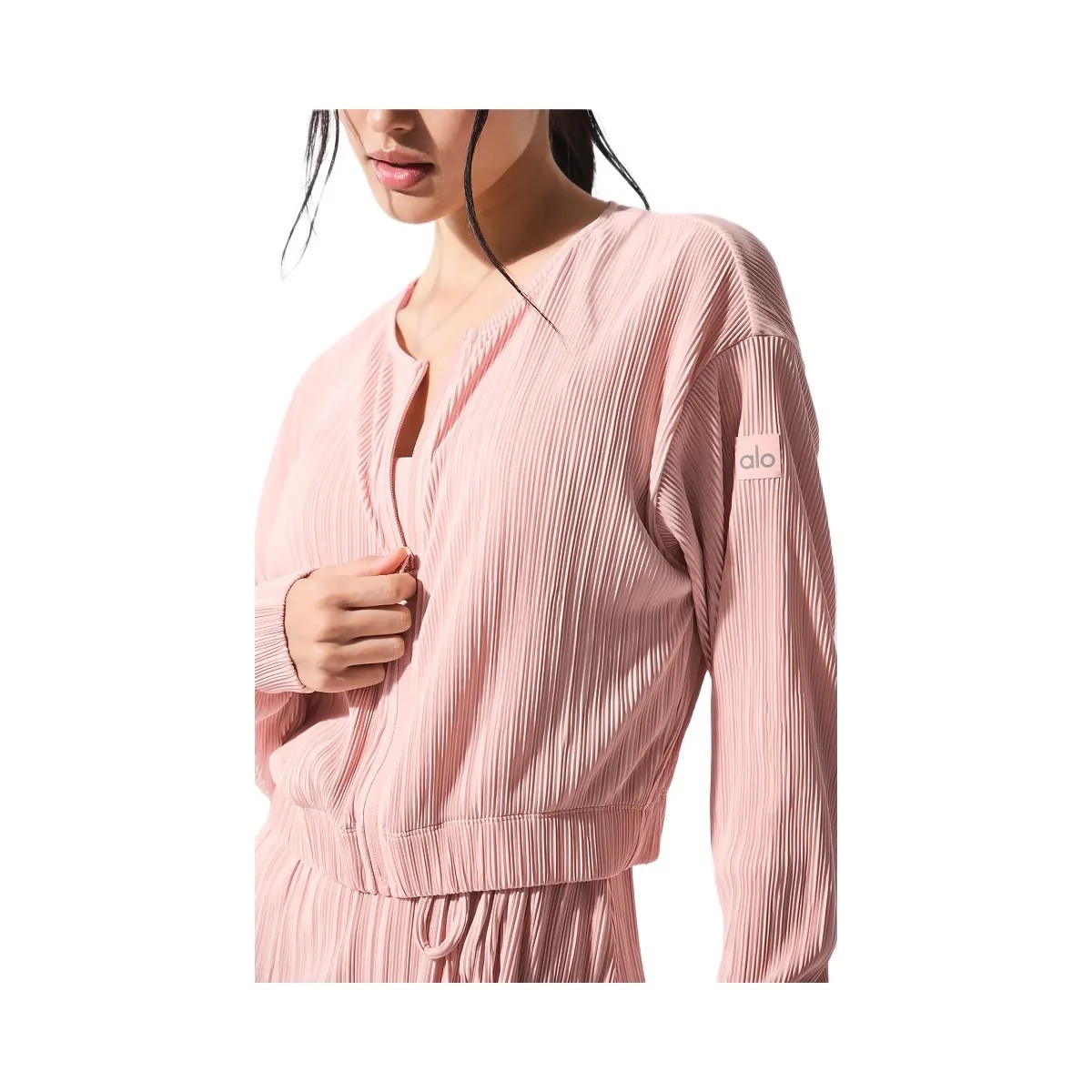 Alo Women's Cropped Micro Plisse Jacket - Pink Quartz - HypeFly India View 2