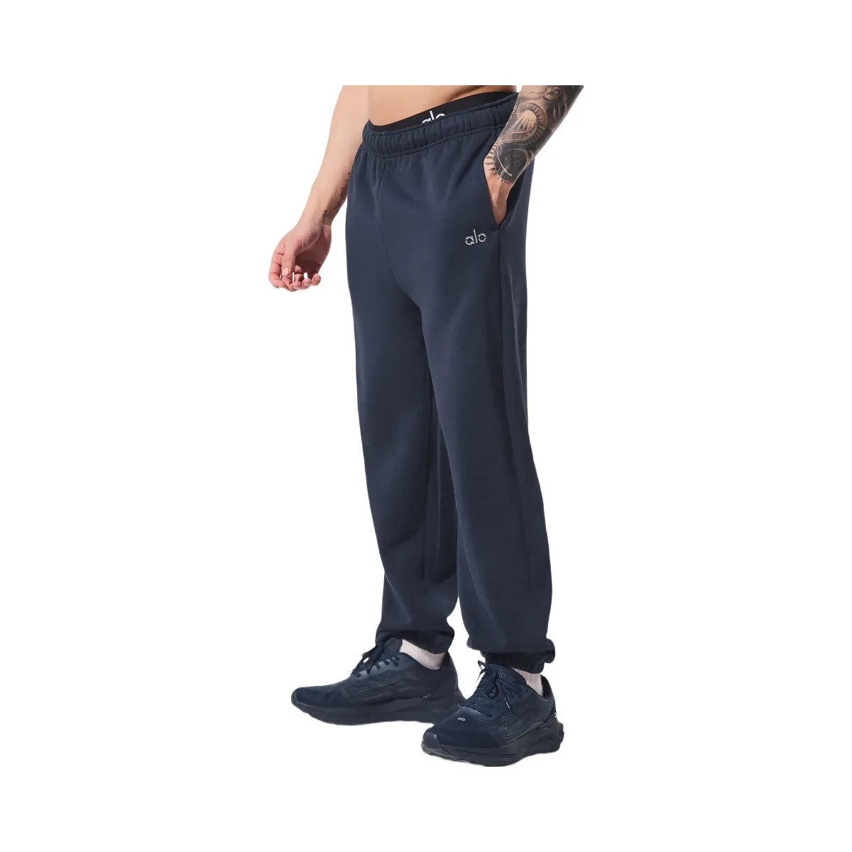 Alo Men's Accolade Sweatpant - Navy - HypeFly India View 1