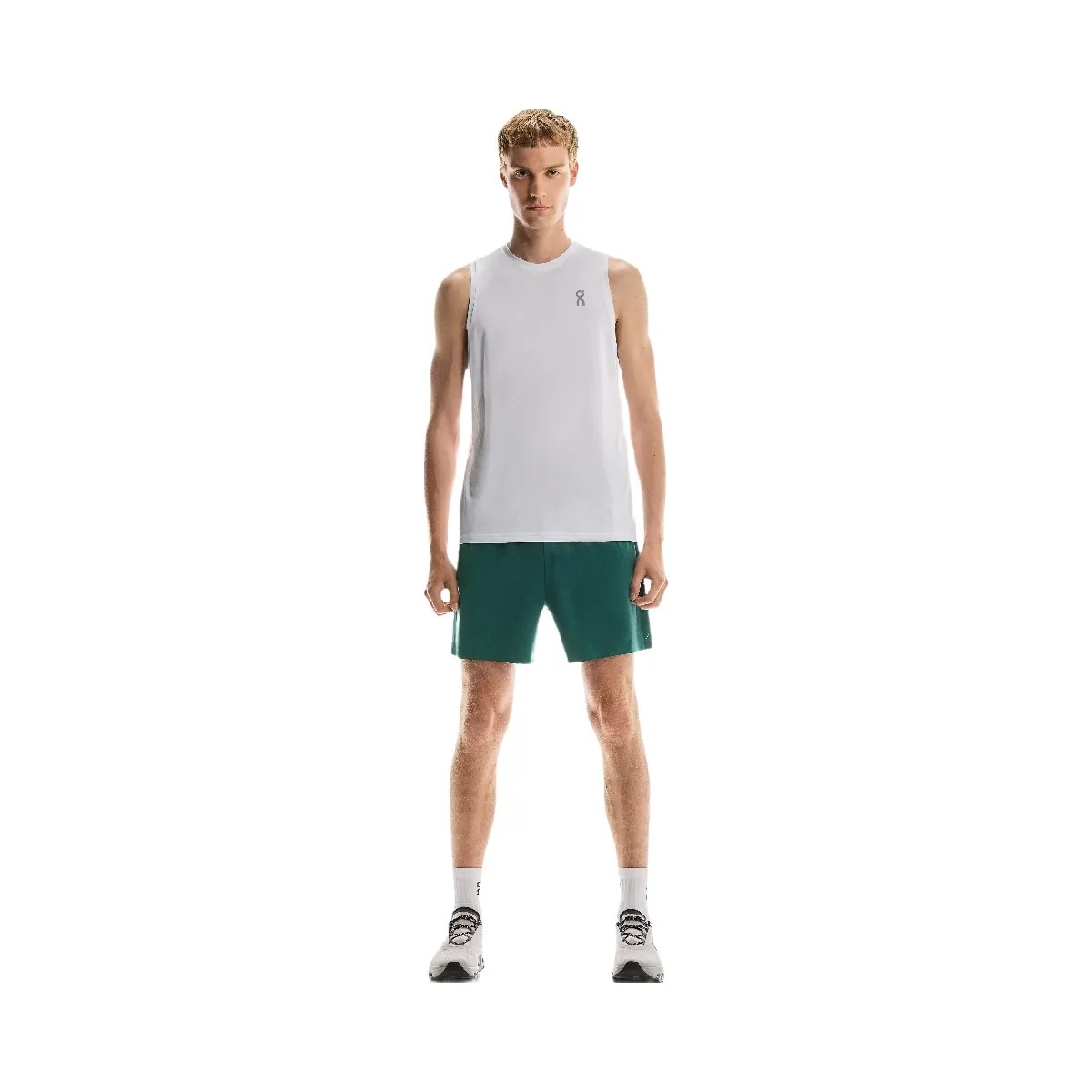 On 5" Performance Shorts Spirulina - HypeFly India View 5