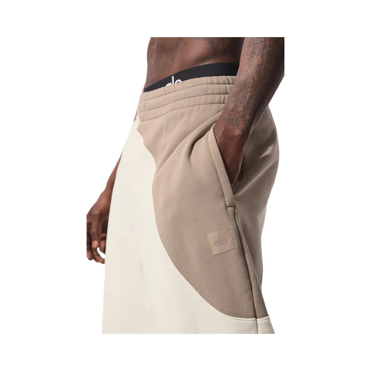 Alo Men's Make Waves Sweatpant - Ivory/Bone/Gravel - HypeFly India View 4