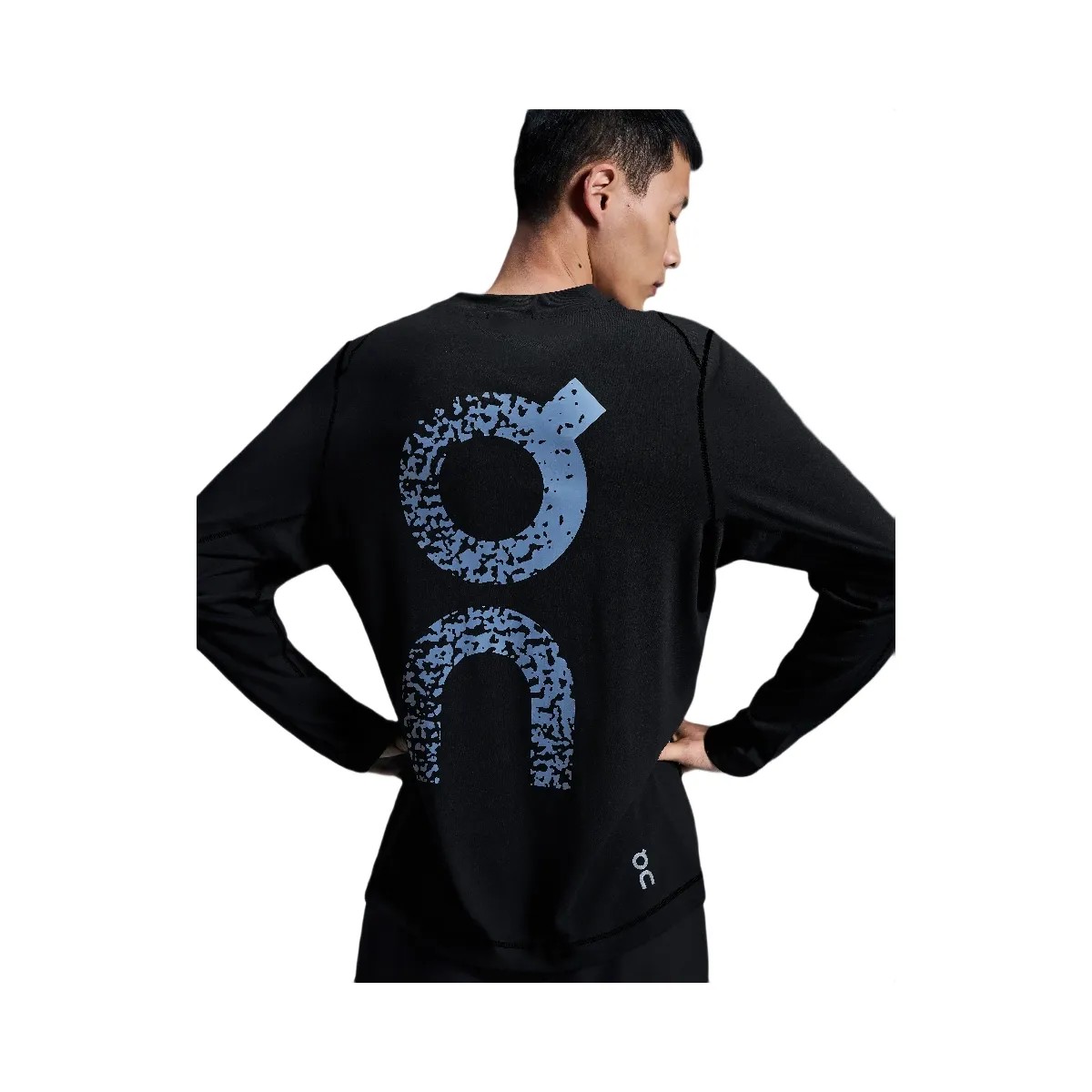 On Train Long-T Graphic Black - HypeFly India View 4