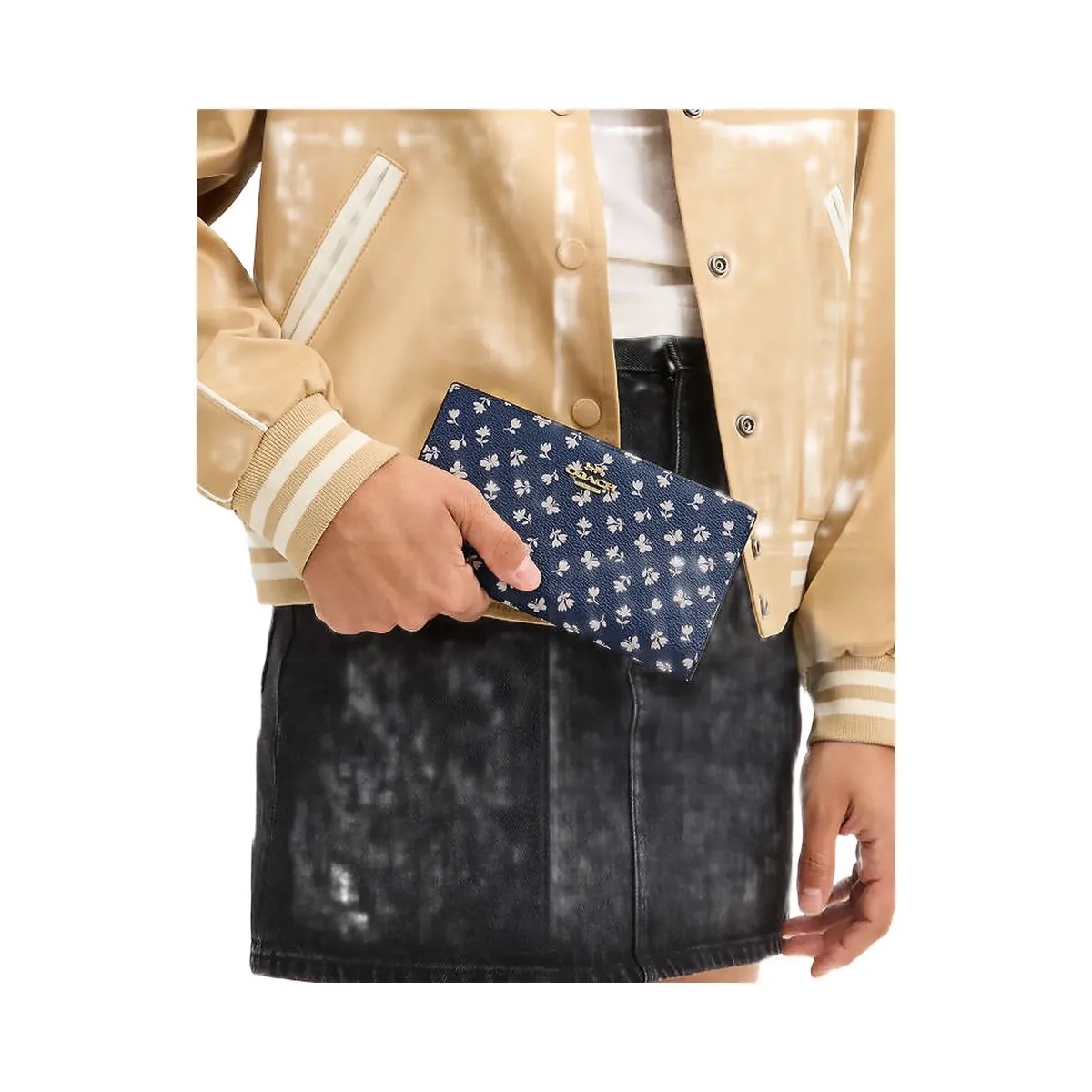 Coach Slim Zip Wallet With Floral Print Gold-Deep Blue Multi - HypeFly India View 1