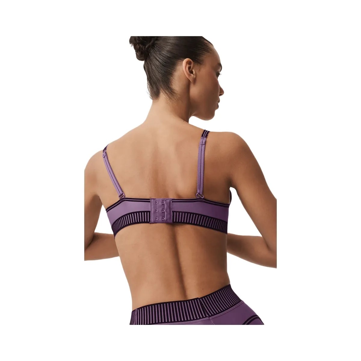 Alo Women's Airlift Line Up Bra - Plum Kiss - HypeFly India View 4