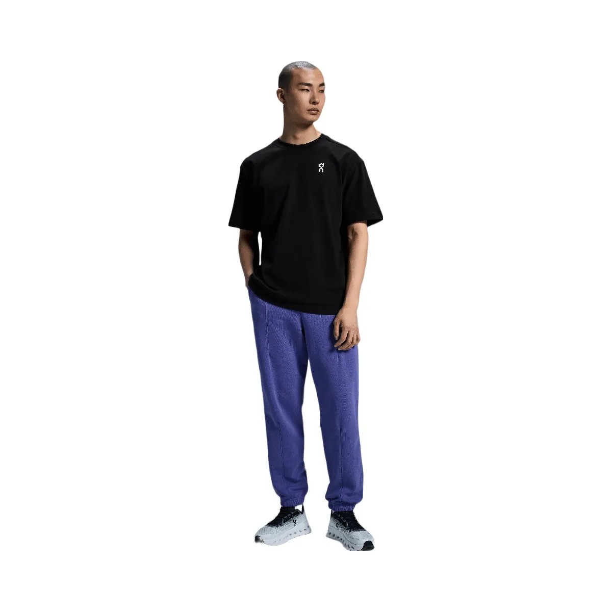 On Club Pants Iris - HypeFly India View 3
