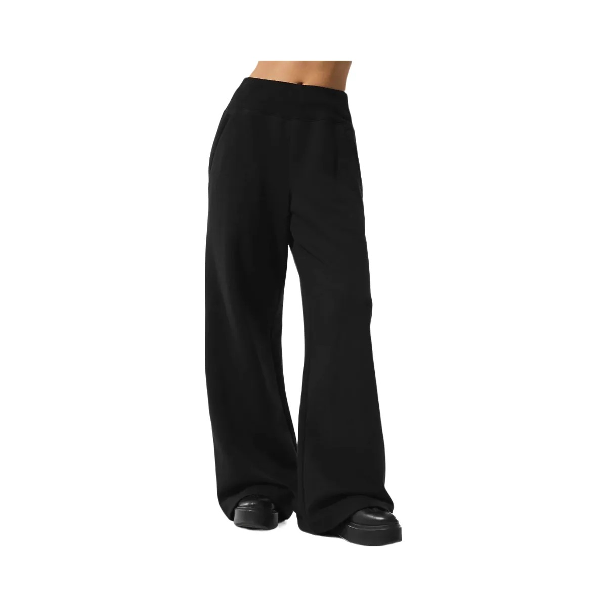 Alo Women's Serenity Wide Leg Sweatpant - Black - HypeFly India View 2