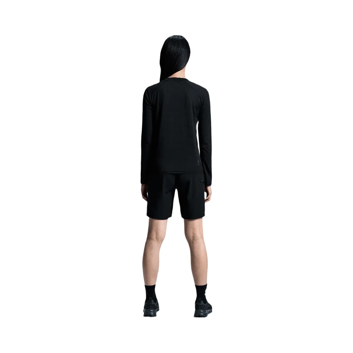 On Trek Long-T Black - HypeFly India View 2