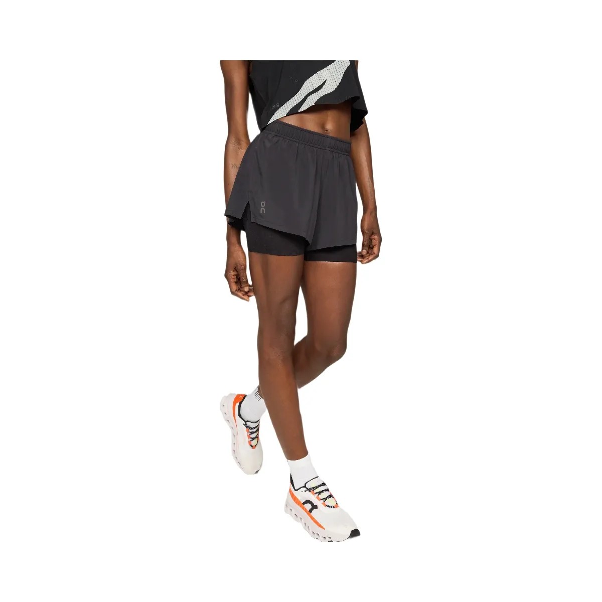 On Pace Short Black - HypeFly India View 4