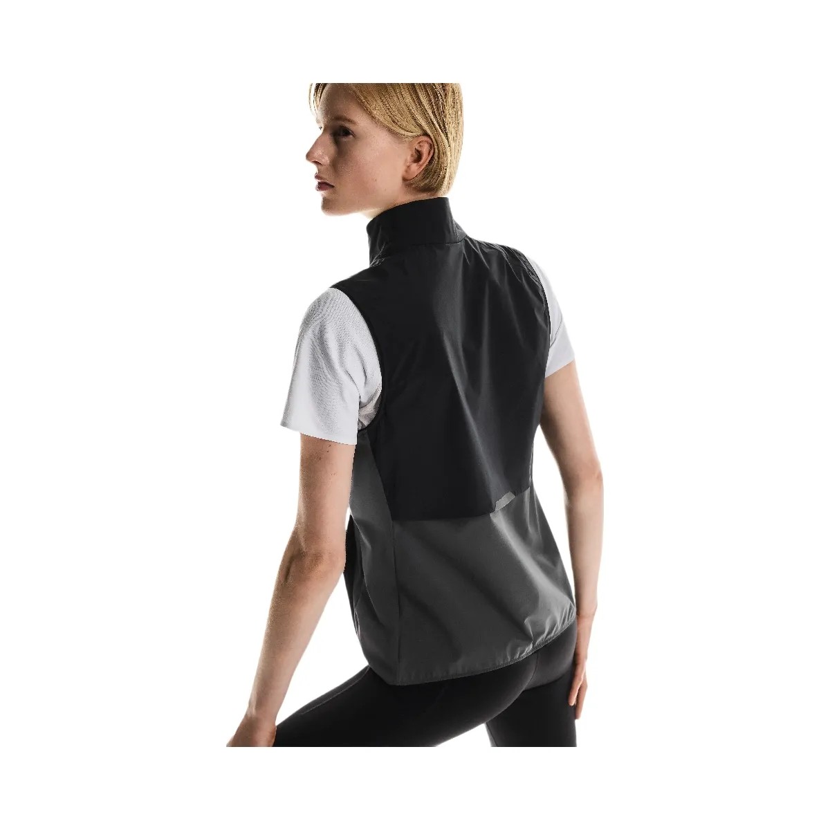 On Weather Vest Black | Eclipse - HypeFly India View 5