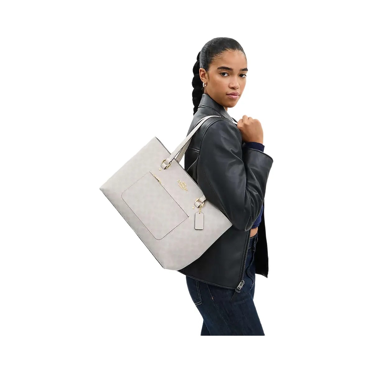 Coach Station Tote Bag In Signature Canvas Signature Canvas-Gold-White-Chalk - HypeFly India View 2