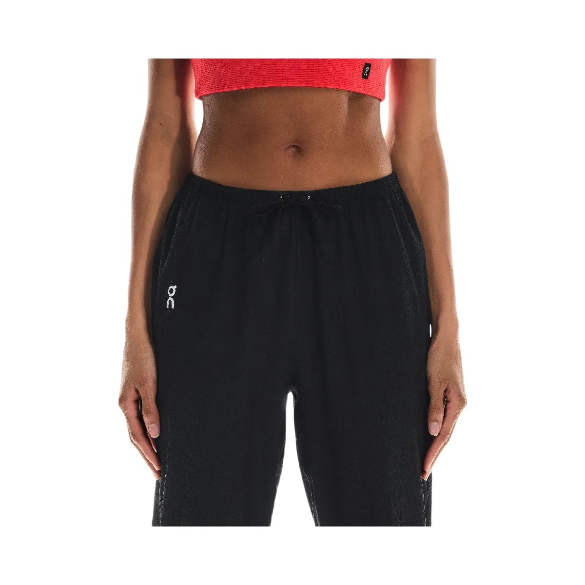 On Pace Pants Black - HypeFly India View 2