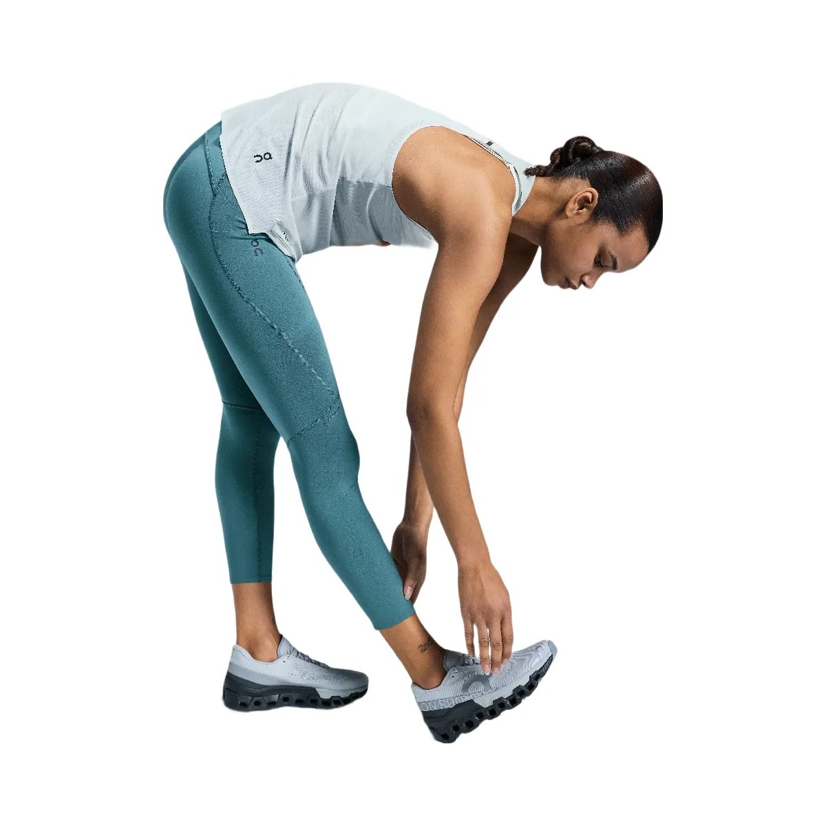On Performance Tights 7/8 Storm - HypeFly India View 2