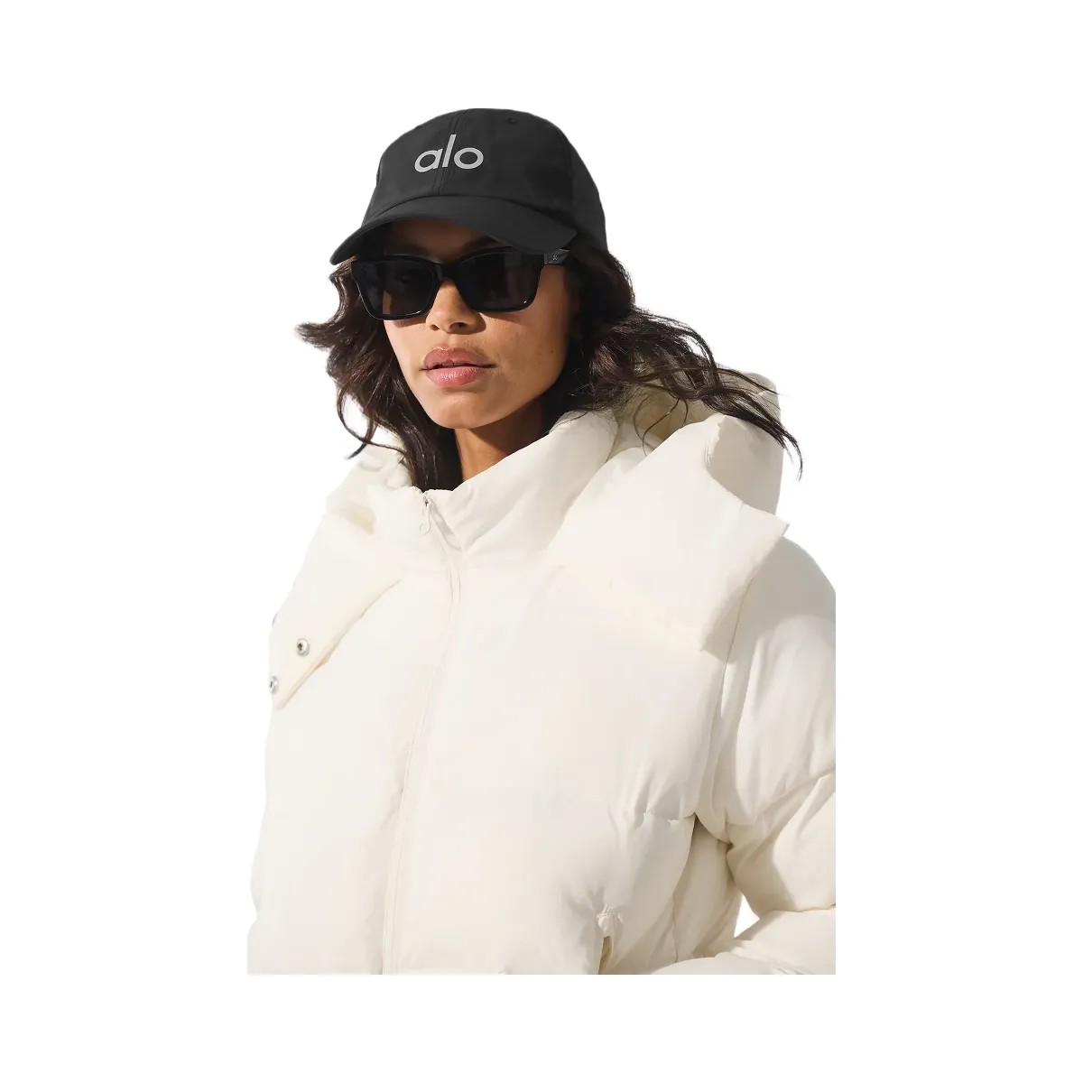 Alo Women's Foxy Puffer Jacket - Ivory - HypeFly India View 3