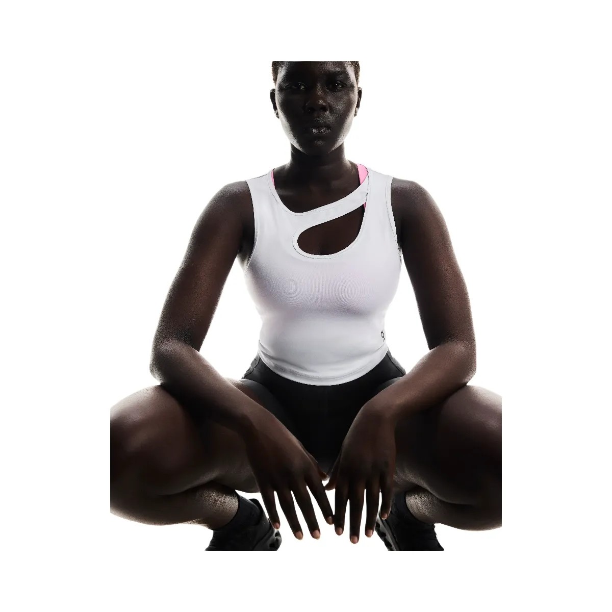 On Studio Cut-Out Crop White - HypeFly India View 4