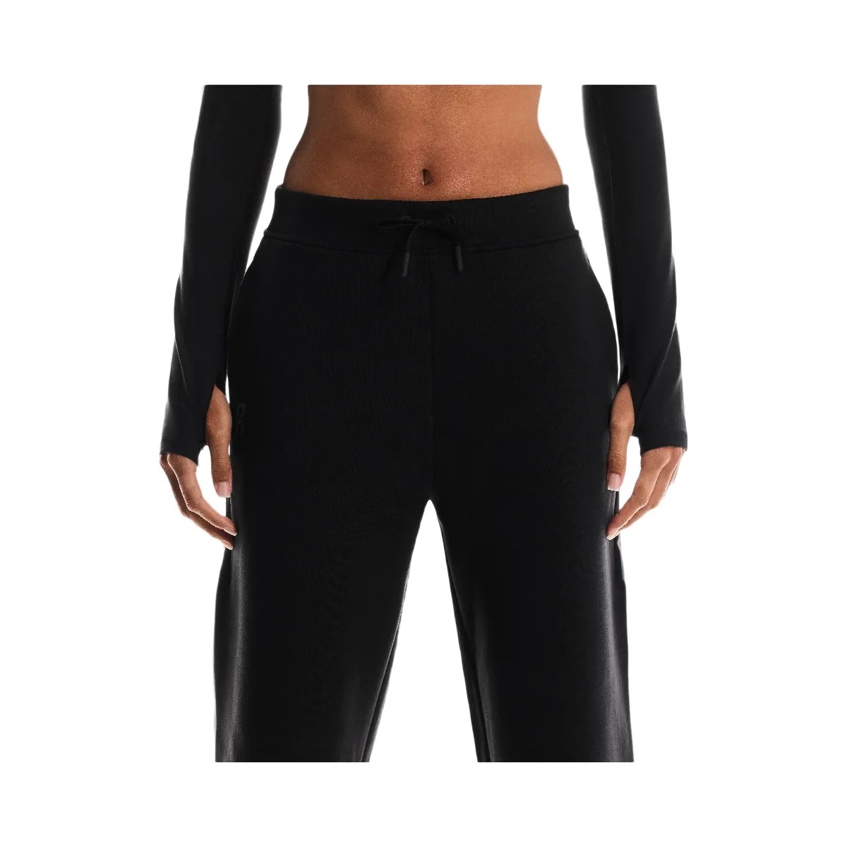 On Focus Tech Sweatpants Black - HypeFly India View 3