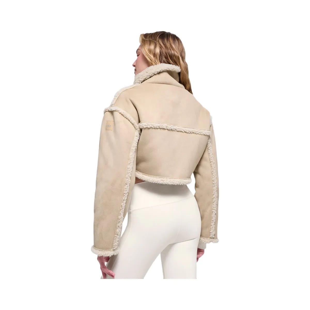 Alo Women's Faux Shearling Snowfall Cropped Jacket - Woodland Tan - HypeFly India View 3