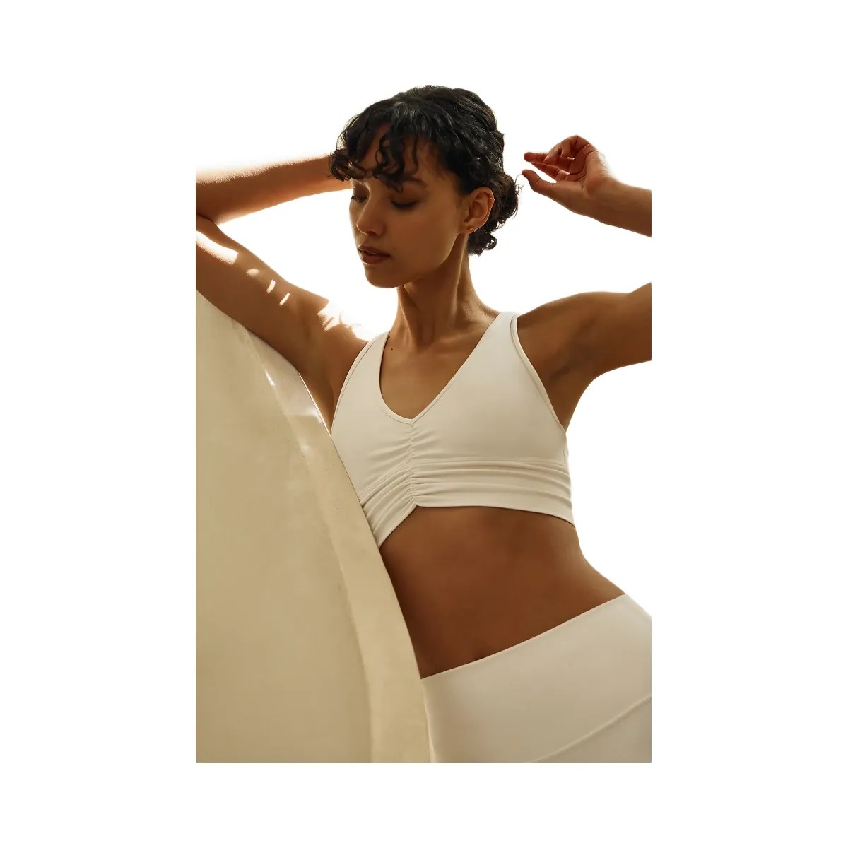 Alo Women's Wild Thing Bra - Ivory - HypeFly India View 5