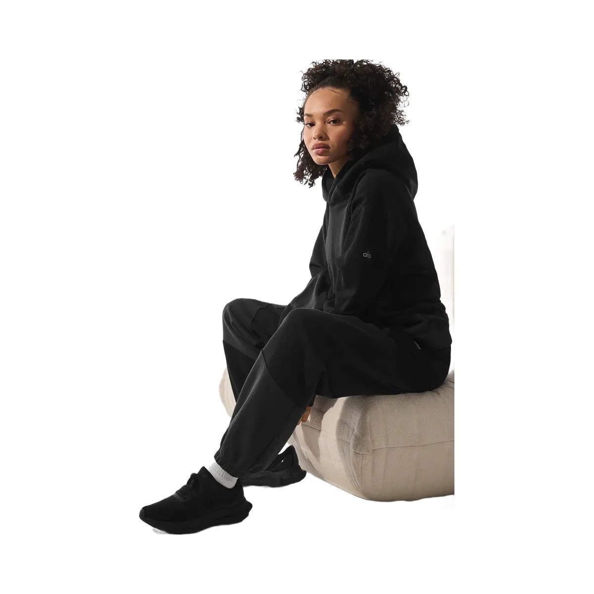 Alo Women's Make Waves Hoodie - Vintage Black Tonal - HypeFly India View 5