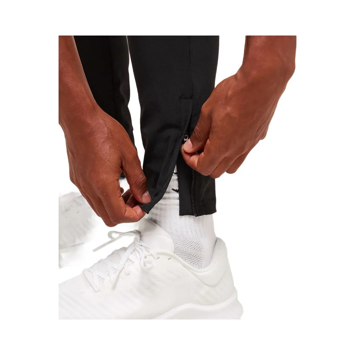 Gymshark Arrival Woven Tall Joggers - Black - HypeFly India View 6