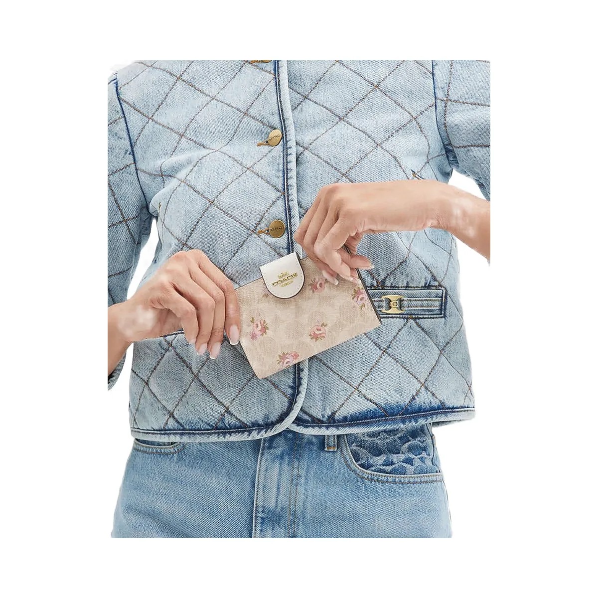 Coach Medium Corner Zip Wallet In Signature Canvas With Floral Print Gold-Sand Multi - HypeFly India View 4