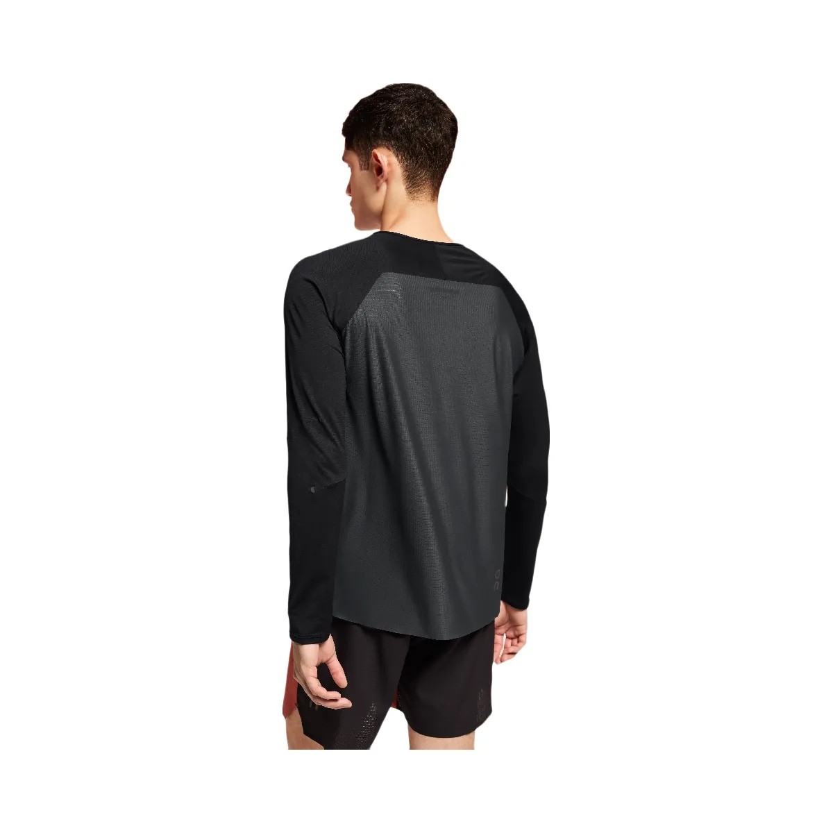 On Performance Long-T Black | Eclipse - HypeFly India View 2