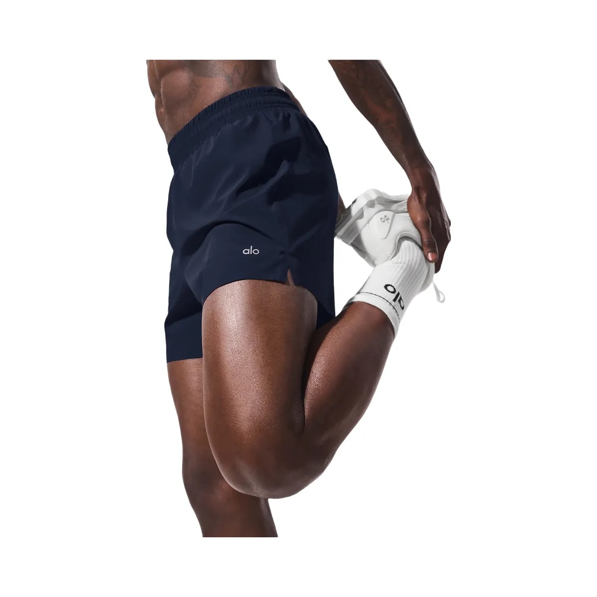Alo Men's 5" Adapt Running Short - Navy - HypeFly India View 2