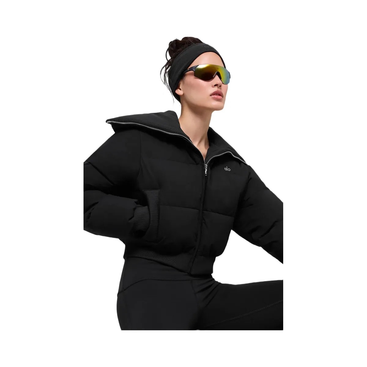 Alo Women's Captivate Puffer - Black - HypeFly India View 5