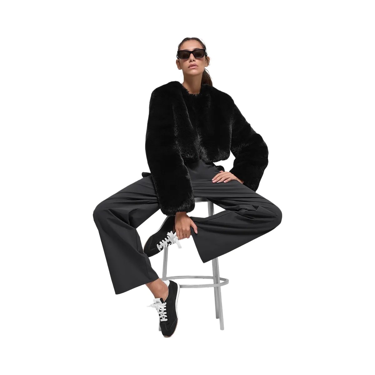 Alo Women's Faux Fur Chic Cropped Jacket - Black - HypeFly India View 4