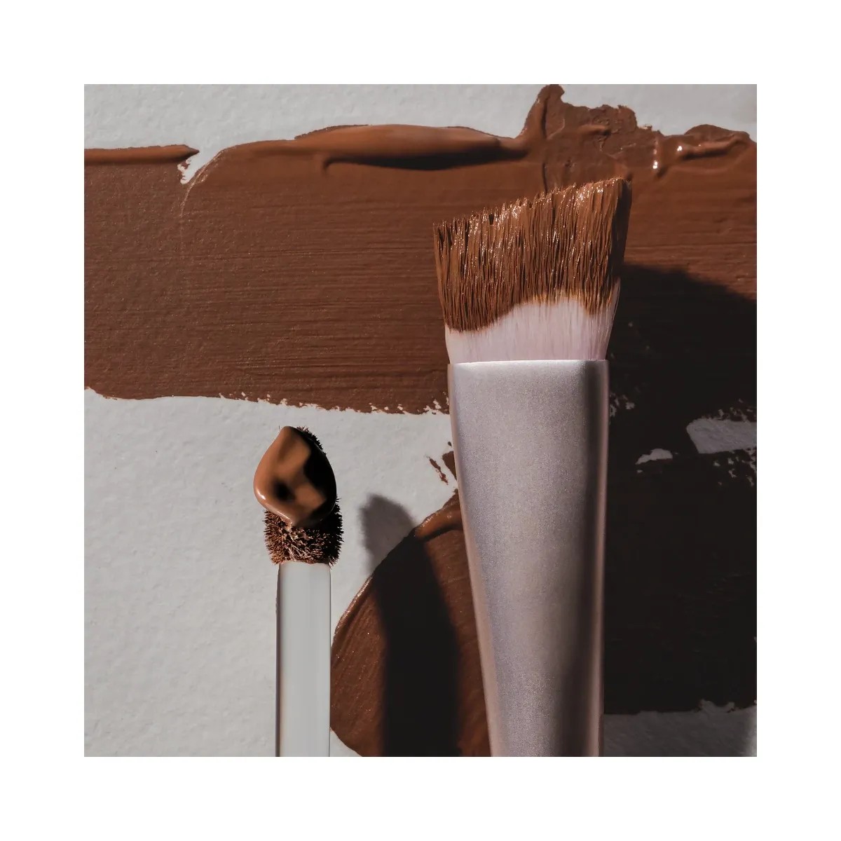 KYLIE COSMETICS Concealer Brush - HypeFly India View 2